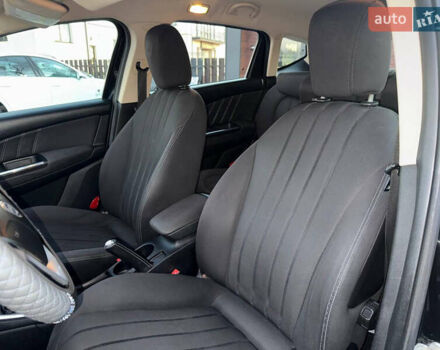 Черный Лянча Дельта, объемом двигателя 1.37 л и пробегом 228 тыс. км за 3900 $, фото 28 на Automoto.ua