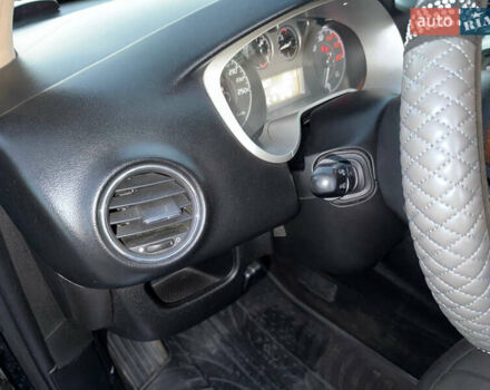 Черный Лянча Дельта, объемом двигателя 1.37 л и пробегом 228 тыс. км за 3900 $, фото 29 на Automoto.ua