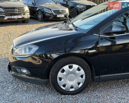 Черный Лянча Дельта, объемом двигателя 1.37 л и пробегом 228 тыс. км за 3900 $, фото 4 на Automoto.ua