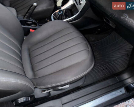 Черный Лянча Дельта, объемом двигателя 1.37 л и пробегом 228 тыс. км за 3900 $, фото 46 на Automoto.ua