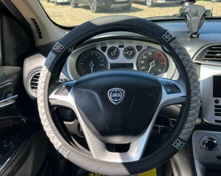 Чорний Лянча Delta, об'ємом двигуна 0 л та пробігом 226 тис. км за 4999 $, фото 16 на Automoto.ua