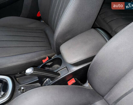 Черный Лянча Дельта, объемом двигателя 1.37 л и пробегом 228 тыс. км за 3900 $, фото 31 на Automoto.ua