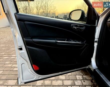 Серый Лянча Дельта, объемом двигателя 1.6 л и пробегом 265 тыс. км за 5700 $, фото 12 на Automoto.ua