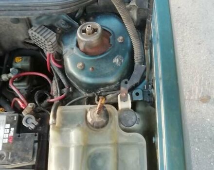 Зелений Лянча Delta, об'ємом двигуна 1.6 л та пробігом 200 тис. км за 1600 $, фото 3 на Automoto.ua