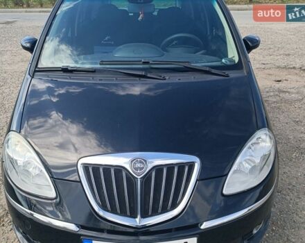 Черный Лянча Муса, объемом двигателя 1.4 л и пробегом 101 тыс. км за 4300 $, фото 1 на Automoto.ua