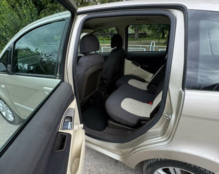 Лянча Муса, объемом двигателя 1.4 л и пробегом 280 тыс. км за 3000 $, фото 14 на Automoto.ua