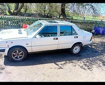 Лянча Призма, объемом двигателя 1.6 л и пробегом 0 тыс. км за 400 $, фото 7 на Automoto.ua