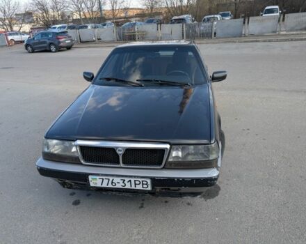 Чорний Лянча Thema, об'ємом двигуна 2 л та пробігом 400 тис. км за 1453 $, фото 8 на Automoto.ua