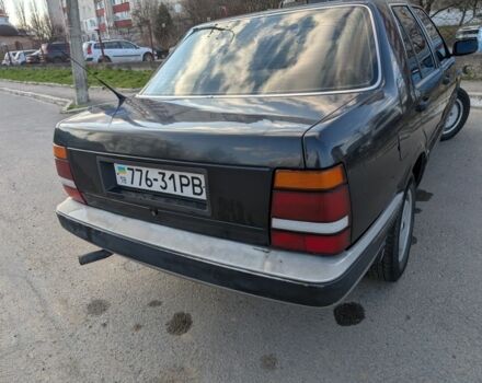Чорний Лянча Thema, об'ємом двигуна 2 л та пробігом 400 тис. км за 1453 $, фото 4 на Automoto.ua