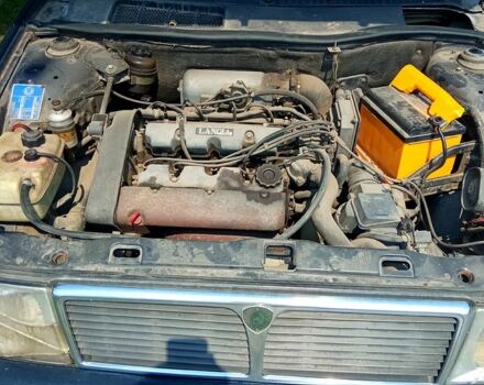 Лянча Тема, объемом двигателя 2 л и пробегом 248 тыс. км за 700 $, фото 1 на Automoto.ua