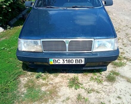 Лянча Тема, объемом двигателя 2 л и пробегом 248 тыс. км за 700 $, фото 4 на Automoto.ua