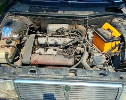 Лянча Тема, объемом двигателя 2 л и пробегом 248 тыс. км за 700 $, фото 6 на Automoto.ua