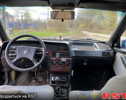 Лянча Тема, объемом двигателя 1.6 л и пробегом 0 тыс. км за 800 $, фото 11 на Automoto.ua