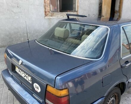 Сірий Лянча Thema, об'ємом двигуна 2 л та пробігом 250 тис. км за 1500 $, фото 4 на Automoto.ua