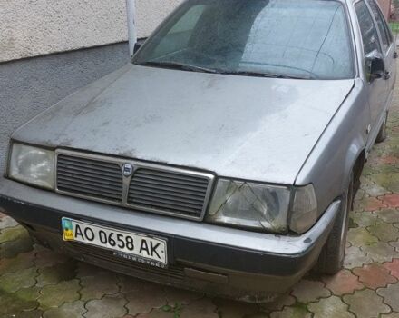 Серый Лянча Тема, объемом двигателя 0 л и пробегом 300 тыс. км за 1000 $, фото 1 на Automoto.ua