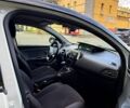 Белый Лянча Ипсилон, объемом двигателя 0.9 л и пробегом 92 тыс. км за 5600 $, фото 7 на Automoto.ua