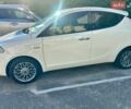 Білий Лянча Іпсілон, об'ємом двигуна 0.88 л та пробігом 97 тис. км за 5500 $, фото 18 на Automoto.ua