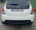 Белый Лянча Ипсилон, объемом двигателя 0.88 л и пробегом 130 тыс. км за 5800 $, фото 1 на Automoto.ua