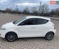 Белый Лянча Ипсилон, объемом двигателя 0.88 л и пробегом 132 тыс. км за 5700 $, фото 1 на Automoto.ua