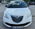 Білий Лянча Іпсілон, об'ємом двигуна 1.2 л та пробігом 180 тис. км за 5000 $, фото 1 на Automoto.ua