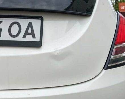Білий Лянча Іпсілон, об'ємом двигуна 0.88 л та пробігом 135 тис. км за 5000 $, фото 9 на Automoto.ua
