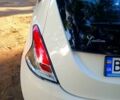 Білий Лянча Іпсілон, об'ємом двигуна 1.2 л та пробігом 120 тис. км за 4800 $, фото 3 на Automoto.ua