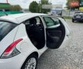 Білий Лянча Іпсілон, об'ємом двигуна 0.88 л та пробігом 117 тис. км за 4450 $, фото 3 на Automoto.ua