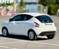 Білий Лянча Іпсілон, об'ємом двигуна 0.88 л та пробігом 92 тис. км за 7000 $, фото 4 на Automoto.ua