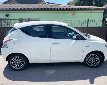 Білий Лянча Іпсілон, об'ємом двигуна 1 л та пробігом 160 тис. км за 4500 $, фото 1 на Automoto.ua