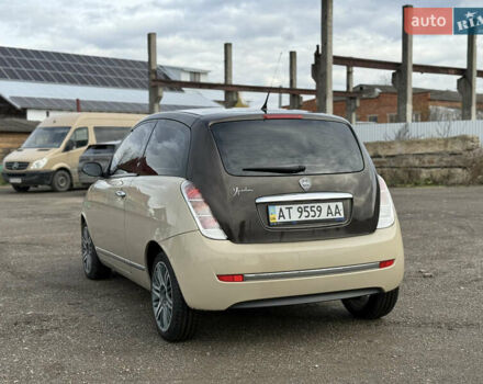 Бежевый Лянча Ипсилон, объемом двигателя 1.37 л и пробегом 75 тыс. км за 5550 $, фото 3 на Automoto.ua