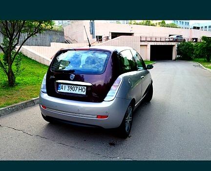 Лянча Іпсілон 2007 у Барышевке на Automoto.ua Бежевий Лянча Іпсілон, об'ємом двигуна 1.4 л та пробігом 220 тис. км за 4500 $, фото 1 на Automoto.ua