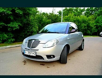 Лянча Ипсилон 2007 в Барышевке на Automoto.ua Бежевый Лянча Ипсилон, объемом двигателя 1.4 л и пробегом 220 тыс. км за 4500 $, фото 1 на Automoto.ua