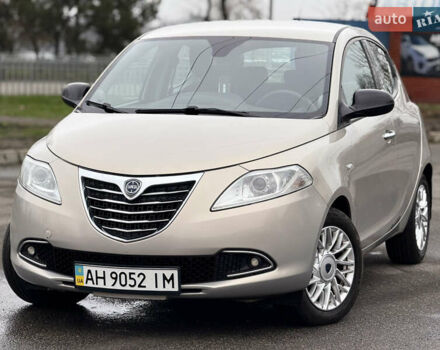 Бежевий Лянча Іпсілон, об'ємом двигуна 0.88 л та пробігом 79 тис. км за 5399 $, фото 1 на Automoto.ua