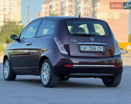 Лянча Ипсилон 2007 в Запорожье на Automoto.ua Красный Лянча Ипсилон, объемом двигателя 1.37 л и пробегом 133 тыс. км за 4999 $, фото 7 на Automoto.ua
