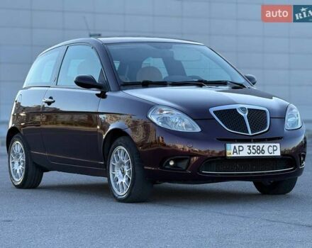 Лянча Ипсилон 2007 в Запорожье на Automoto.ua Красный Лянча Ипсилон, объемом двигателя 1.37 л и пробегом 133 тыс. км за 4999 $, фото 3 на Automoto.ua