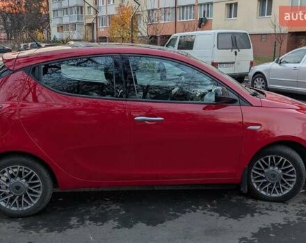 Червоний Лянча Іпсілон, об'ємом двигуна 0.88 л та пробігом 71 тис. км за 4950 $, фото 3 на Automoto.ua