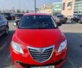 Красный Лянча Ипсилон, объемом двигателя 0.88 л и пробегом 135 тыс. км за 4900 $, фото 8 на Automoto.ua