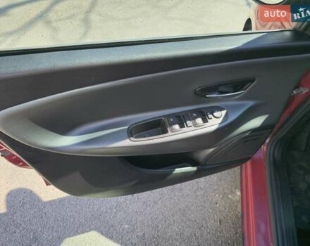 Красный Лянча Ипсилон, объемом двигателя 0.88 л и пробегом 89 тыс. км за 4444 $, фото 17 на Automoto.ua