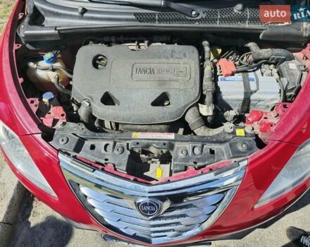 Красный Лянча Ипсилон, объемом двигателя 0.88 л и пробегом 89 тыс. км за 4444 $, фото 8 на Automoto.ua