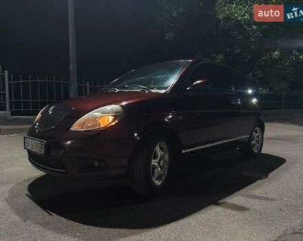 Лянча Ипсилон, объемом двигателя 1.4 л и пробегом 203 тыс. км за 3300 $, фото 3 на Automoto.ua