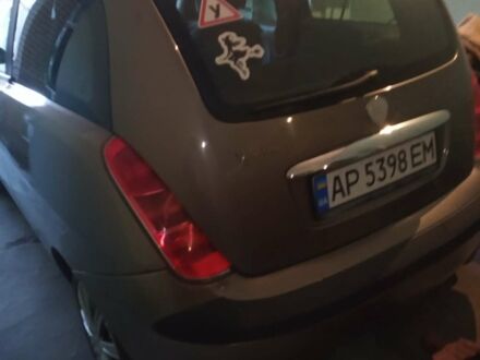 Сірий Лянча Іпсілон, об'ємом двигуна 1.3 л та пробігом 225 тис. км за 2999 $, фото 1 на Automoto.ua