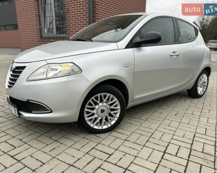 Серый Лянча Ипсилон, объемом двигателя 1.2 л и пробегом 55 тыс. км за 6500 $, фото 1 на Automoto.ua