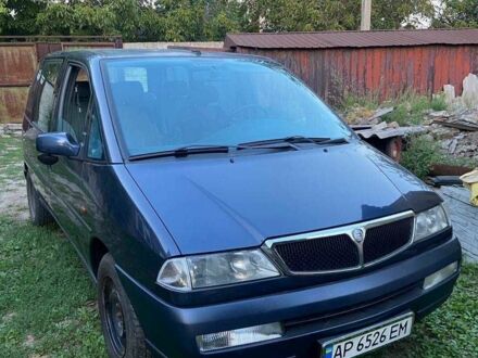 Синій Лянча Zeta, об'ємом двигуна 2 л та пробігом 210 тис. км за 3500 $, фото 1 на Automoto.ua
