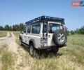 Білий Ленд Ровер Дефендер, об'ємом двигуна 2.4 л та пробігом 213 тис. км за 15500 $, фото 5 на Automoto.ua
