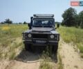 Білий Ленд Ровер Дефендер, об'ємом двигуна 2.4 л та пробігом 213 тис. км за 15500 $, фото 6 на Automoto.ua