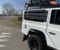 Белый Ленд Ровер Дефендер, объемом двигателя 2.4 л и пробегом 90 тыс. км за 26333 $, фото 38 на Automoto.ua