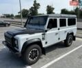 Білий Ленд Ровер Дефендер, об'ємом двигуна 2.2 л та пробігом 76 тис. км за 90000 $, фото 1 на Automoto.ua