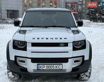 Белый Ленд Ровер Дефендер, объемом двигателя 3 л и пробегом 134 тыс. км за 64200 $, фото 4 на Automoto.ua