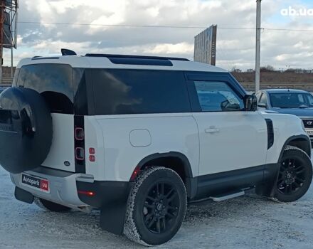 Білий Ленд Ровер Дефендер, об'ємом двигуна 2 л та пробігом 96 тис. км за 58650 $, фото 11 на Automoto.ua