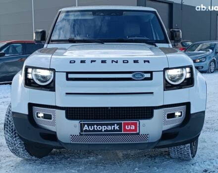 Білий Ленд Ровер Дефендер, об'ємом двигуна 2 л та пробігом 96 тис. км за 58650 $, фото 1 на Automoto.ua